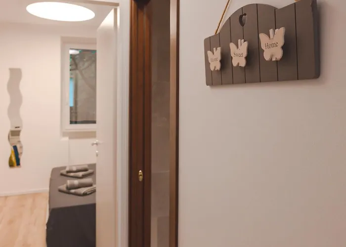 Free Netflix & Wi-fi Modern Roiano Lejlighed