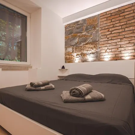 Free Netflix & Wi-fi Modern Roiano Appartement *